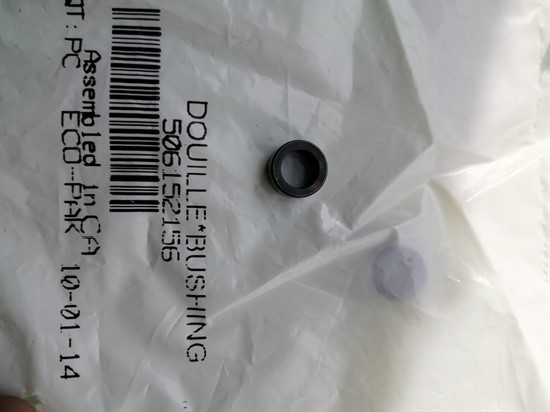 Втулка кронштейна стропы(506152156) - фото 16342