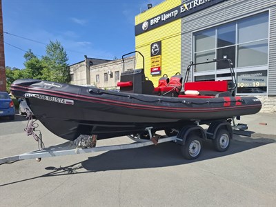 Лодка Буревестник 580 ST в комплекте с ПЛМ  MERCURY 115  и прицепом - фото 19055