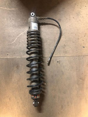 Амортизатор задний пневма ATV БУ (706000883-1) - фото 19075